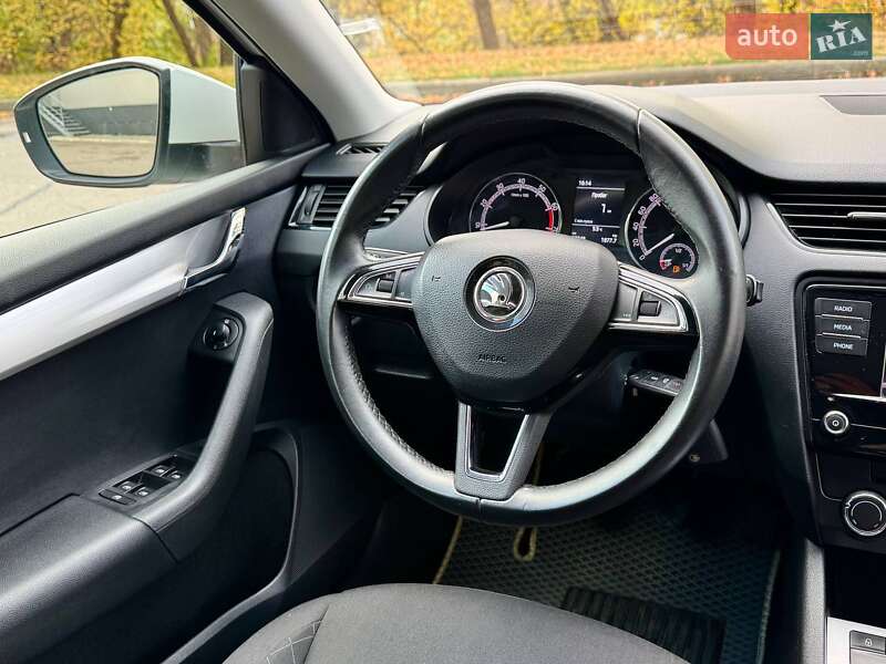 Лифтбек Skoda Octavia 2019 в Киеве