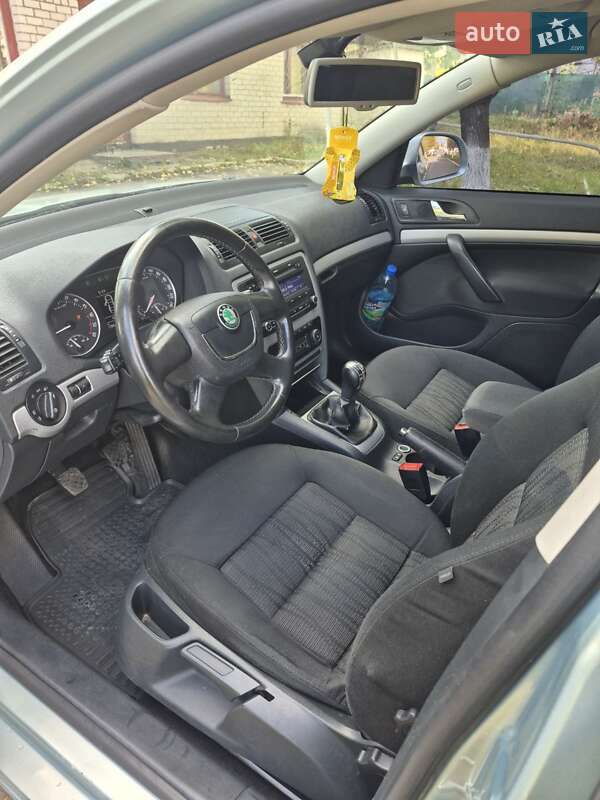 Универсал Skoda Octavia 2009 в Ровно