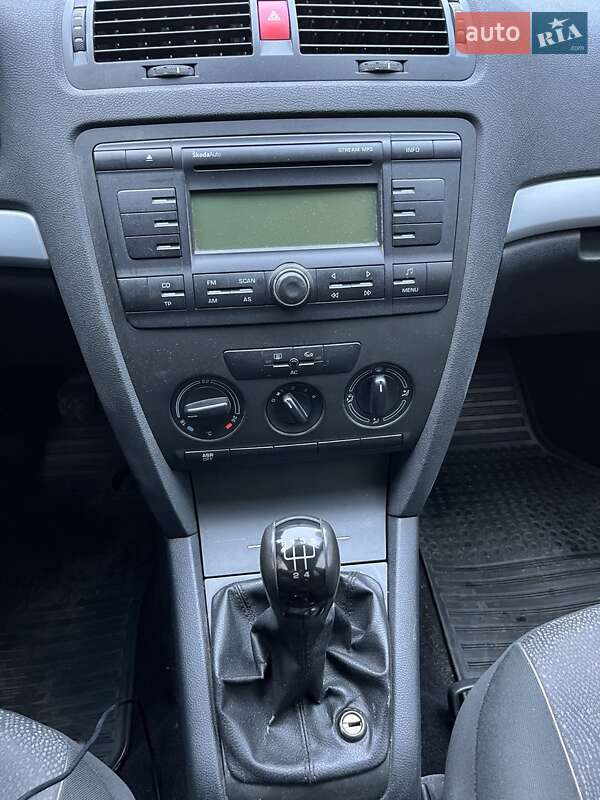 Ліфтбек Skoda Octavia 2008 в Києві