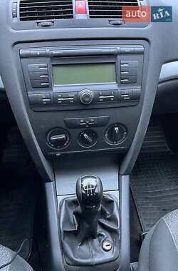 Лифтбек Skoda Octavia 2008 в 