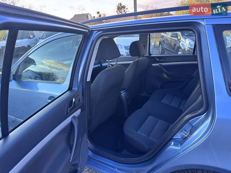 Універсал Skoda Octavia 2012 в Звенигородці фото 25 Універсал Skoda Octavia 2012 в Звенигородці