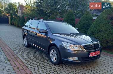 Универсал Skoda Octavia 2009 в Нововолынске