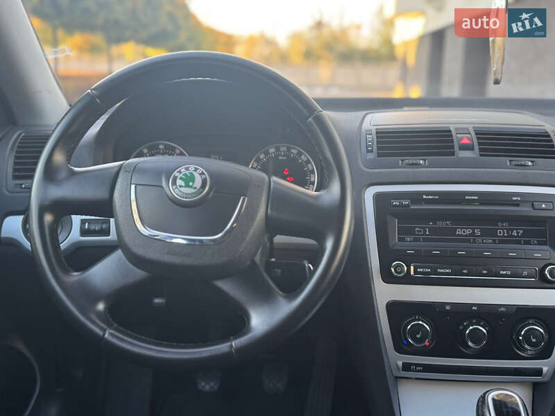 Універсал Skoda Octavia 2011 в Івано-Франківську