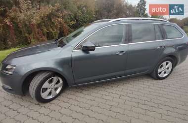 Универсал Skoda Octavia 2017 в 