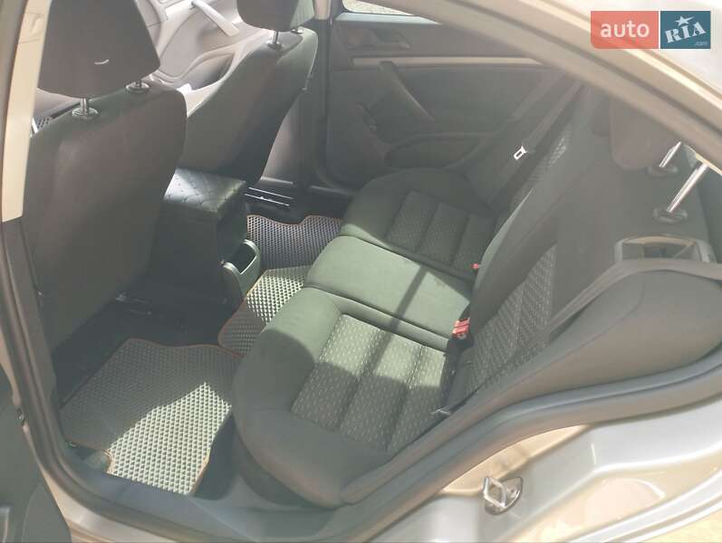 Ліфтбек Skoda Octavia 2011 в Києві фото 25 Ліфтбек Skoda Octavia 2011 в Києві