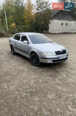 Ліфтбек Skoda Octavia 2004 в  фото 2 Ліфтбек Skoda Octavia 2004 в