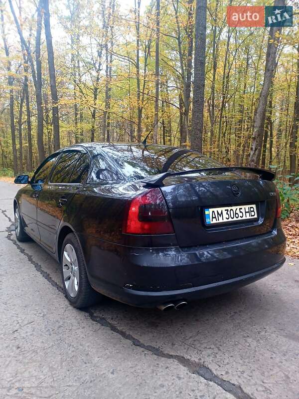 Ліфтбек Skoda Octavia 2006 в Балті