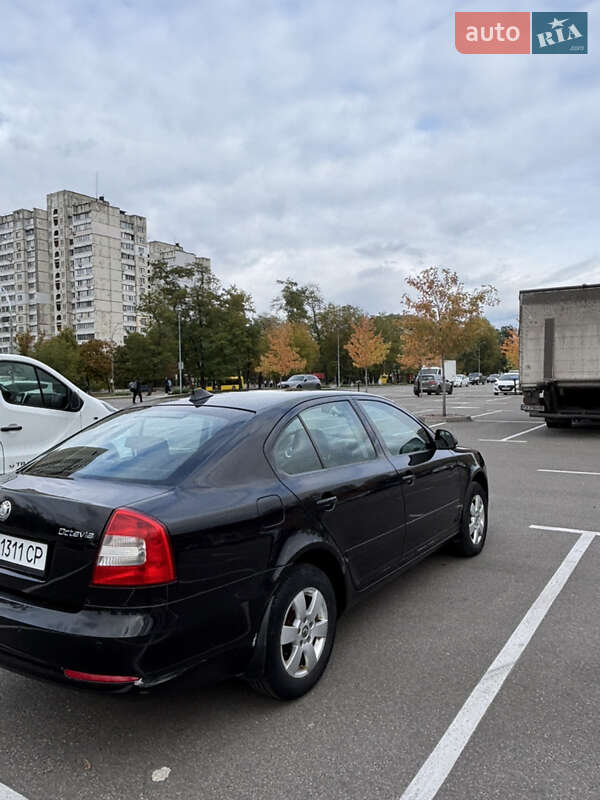 Лифтбек Skoda Octavia 2010 в Киеве фото 6 Лифтбек Skoda Octavia 2010 в Киеве