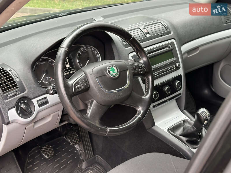 Универсал Skoda Octavia 2010 в Киеве фото 32 Универсал Skoda Octavia 2010 в Киеве