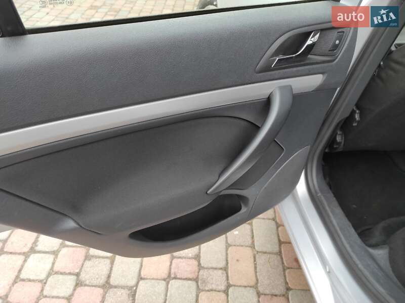 Универсал Skoda Octavia 2010 в Сарнах фото 20 Универсал Skoda Octavia 2010 в Сарнах