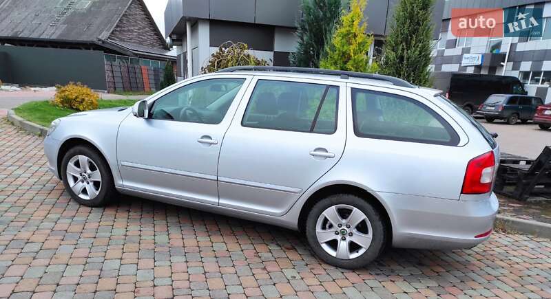 Универсал Skoda Octavia 2010 в Сарнах фото 31 Универсал Skoda Octavia 2010 в Сарнах
