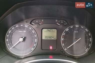 Лифтбек Skoda Octavia 2006 в  фото 16 Лифтбек Skoda Octavia 2006 в