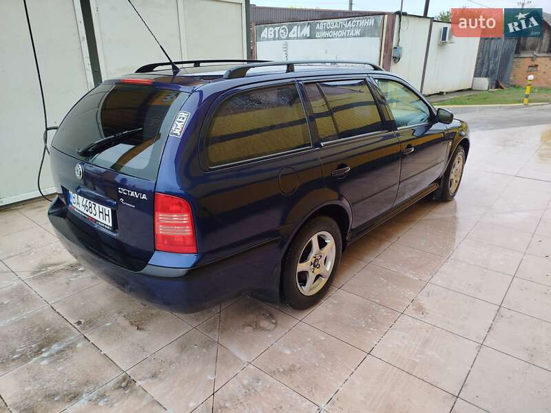 Універсал Skoda Octavia 2004 в Гайвороні