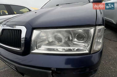 Лифтбек Skoda Octavia 2001 в 