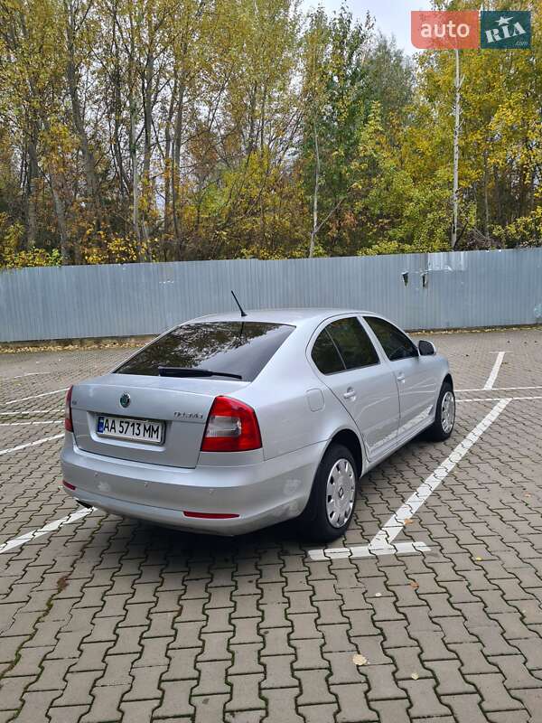 Ліфтбек Skoda Octavia 2011 в Києві фото 12 Ліфтбек Skoda Octavia 2011 в Києві