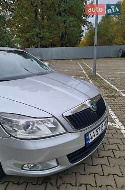 Лифтбек Skoda Octavia 2011 в 