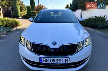 Универсал Skoda Octavia 2019 в 