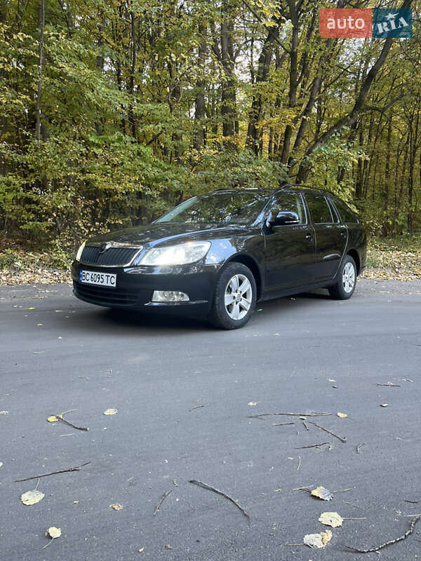 Універсал Skoda Octavia 2009 в Львові