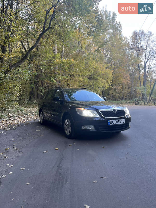 Універсал Skoda Octavia 2009 в Львові