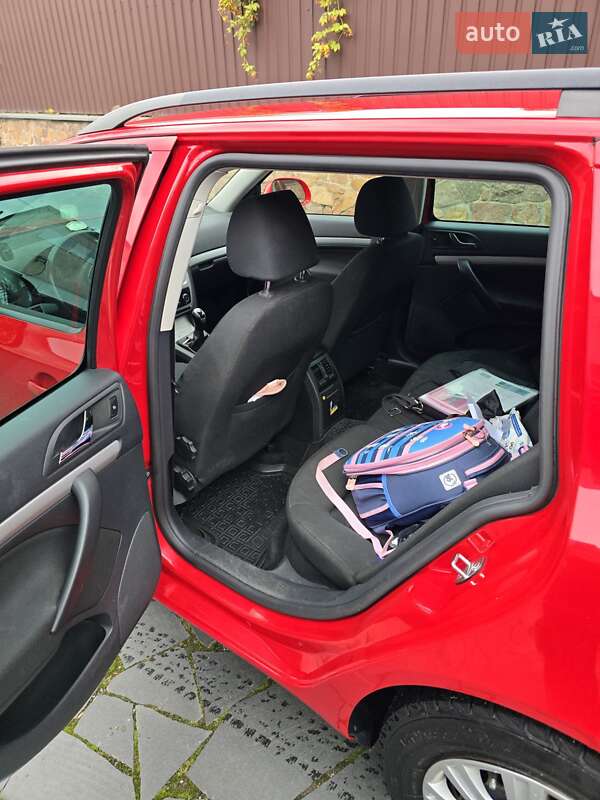 Универсал Skoda Octavia 2011 в Малине