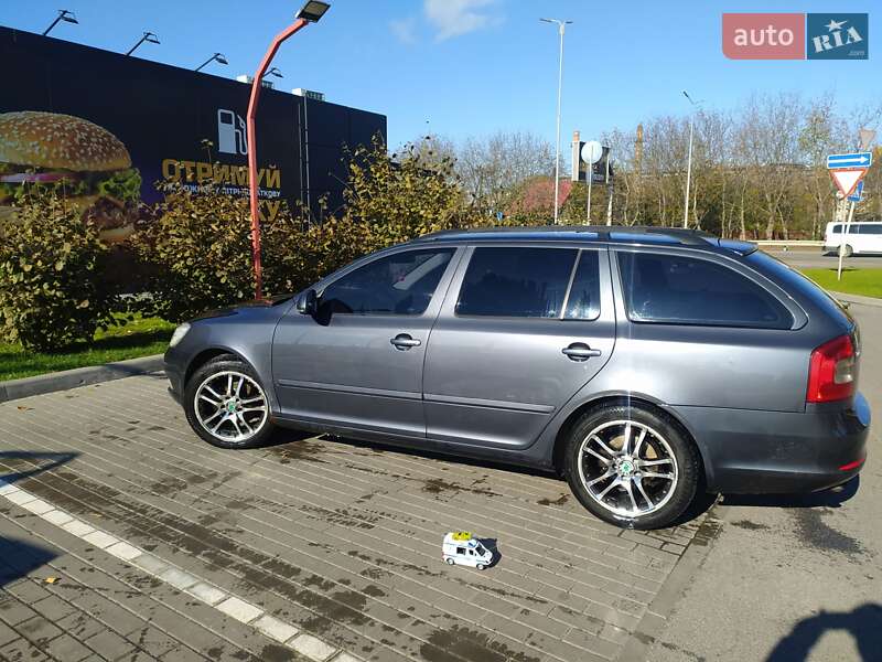 Універсал Skoda Octavia 2010 в Вінниці