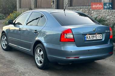 Лифтбек Skoda Octavia 2011 в 