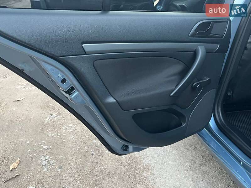 Лифтбек Skoda Octavia 2011 в Первомайске фото 18 Лифтбек Skoda Octavia 2011 в Первомайске