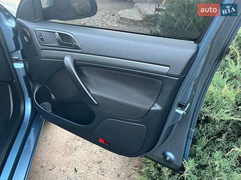 Лифтбек Skoda Octavia 2011 в Первомайске фото 24 Лифтбек Skoda Octavia 2011 в Первомайске