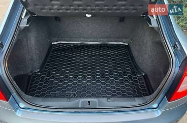 Лифтбек Skoda Octavia 2011 в 