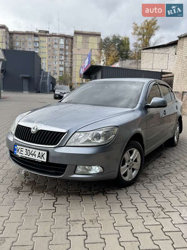 Лифтбек Skoda Octavia 2012 в 