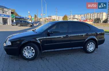 Лифтбек Skoda Octavia 2010 в 