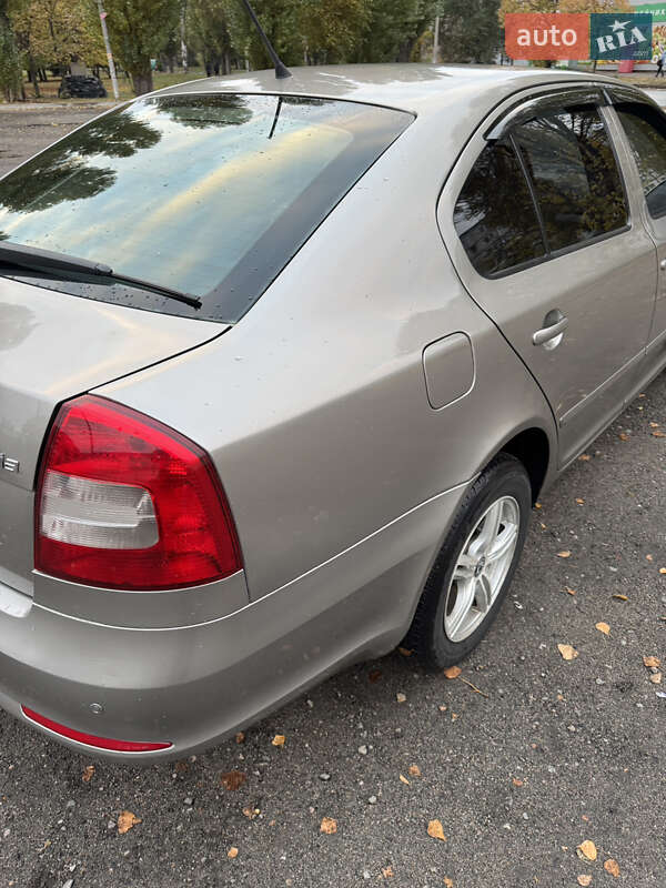Лифтбек Skoda Octavia 2010 в Павлограде фото 11 Лифтбек Skoda Octavia 2010 в Павлограде