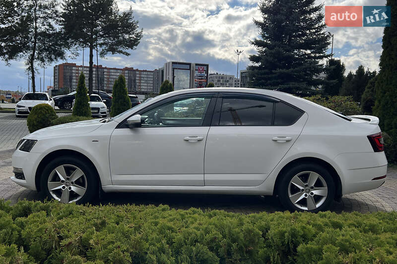 Лифтбек Skoda Octavia 2019 в Львове фото 4 Лифтбек Skoda Octavia 2019 в Львове