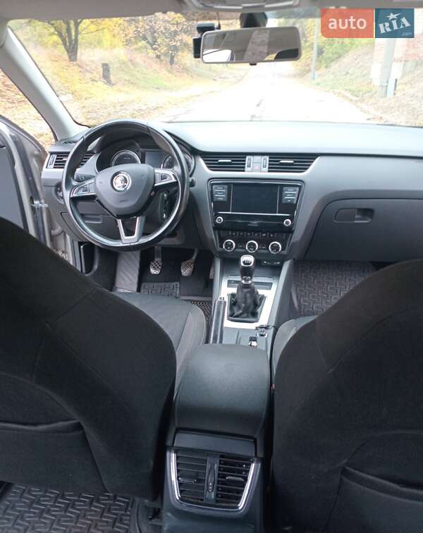 Лифтбек Skoda Octavia 2017 в Запорожье