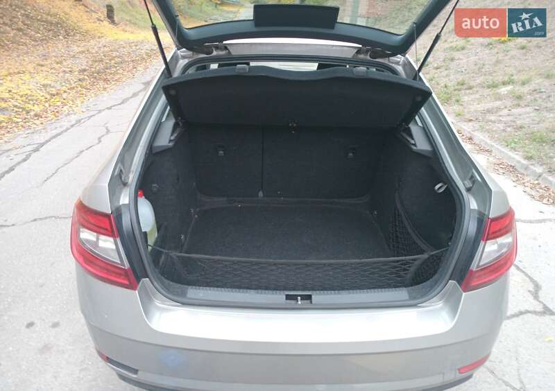 Лифтбек Skoda Octavia 2017 в Запорожье