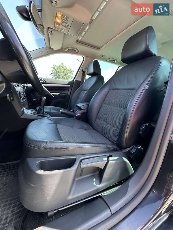 Универсал Skoda Octavia 2009 в Белогородке фото 20 Универсал Skoda Octavia 2009 в Белогородке