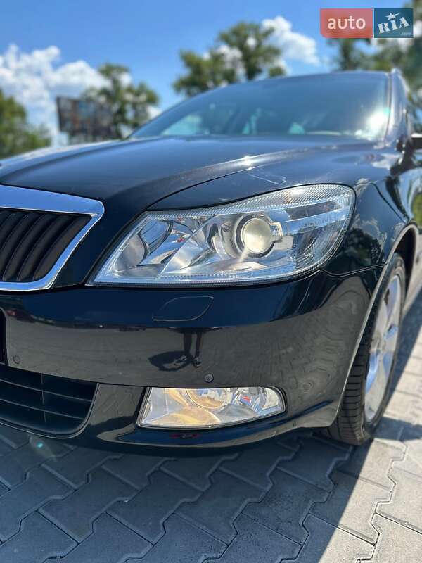 Универсал Skoda Octavia 2009 в Белогородке фото 3 Универсал Skoda Octavia 2009 в Белогородке