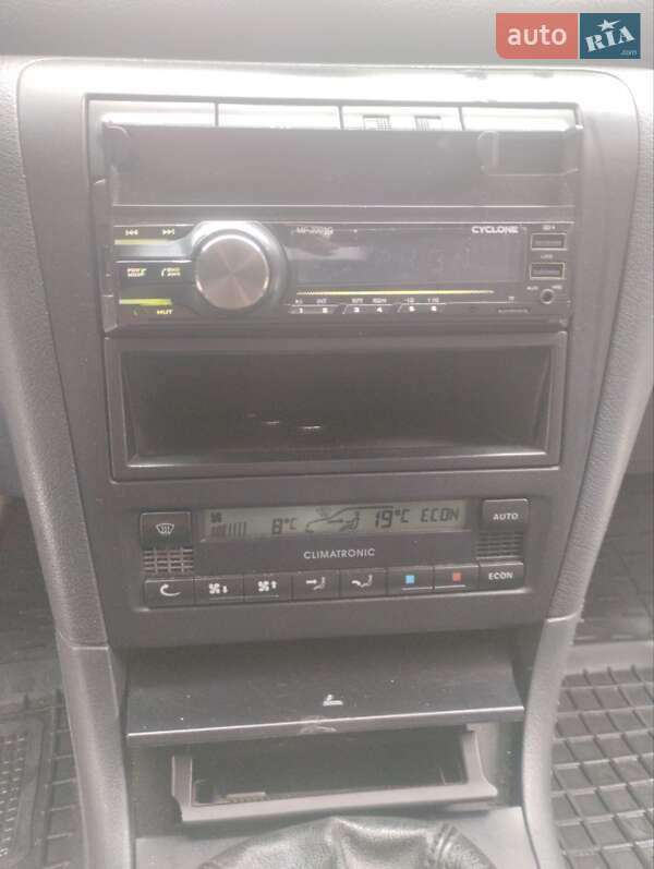 Универсал Skoda Octavia 2001 в Киеве