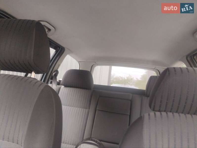 Универсал Skoda Octavia 2001 в Киеве