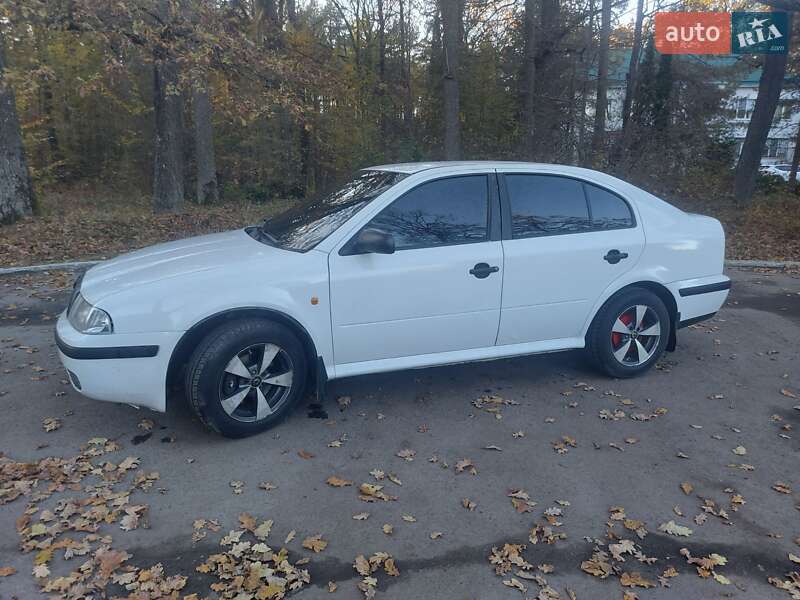 Лифтбек Skoda Octavia 2000 в Костополе фото 8 Лифтбек Skoda Octavia 2000 в Костополе
