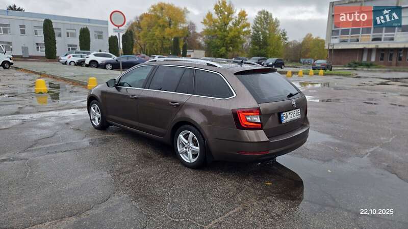 Универсал Skoda Octavia 2017 в Кропивницком