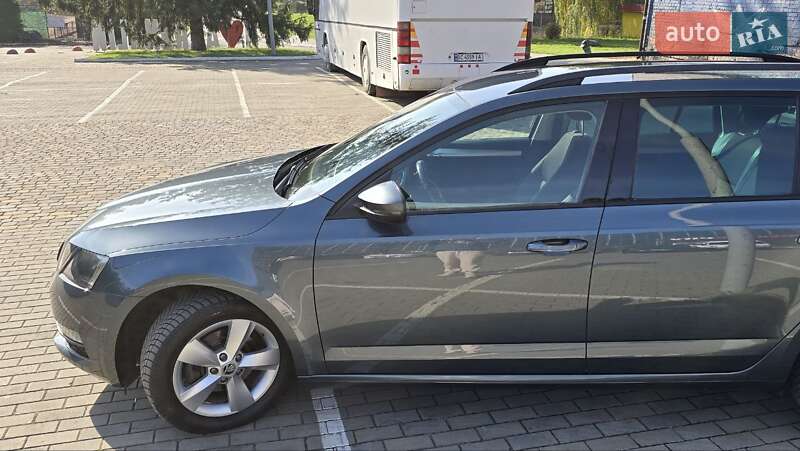 Универсал Skoda Octavia 2019 в Луцке фото 10 Универсал Skoda Octavia 2019 в Луцке