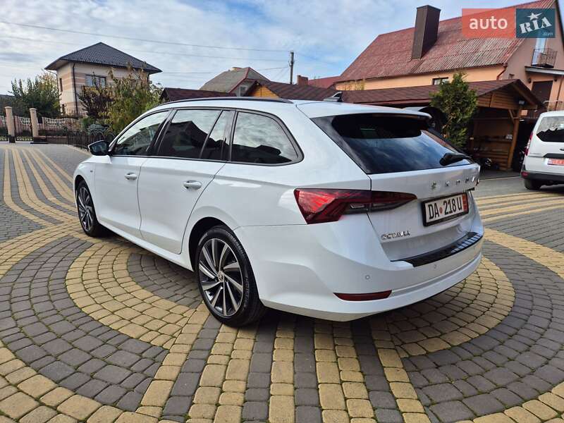 Універсал Skoda Octavia 2022 в Ковелі