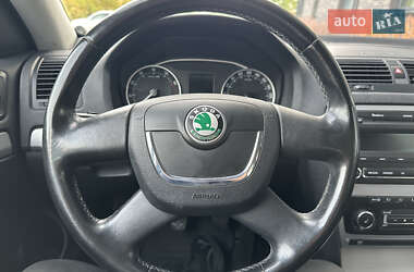 Универсал Skoda Octavia 2010 в 