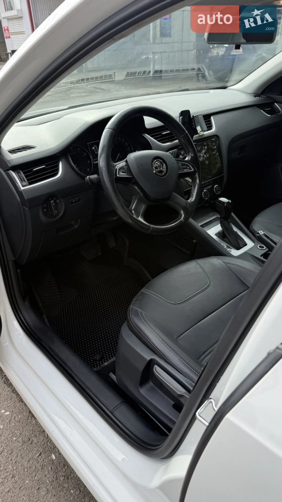 2013 Skoda Octavia - мініатюра 16