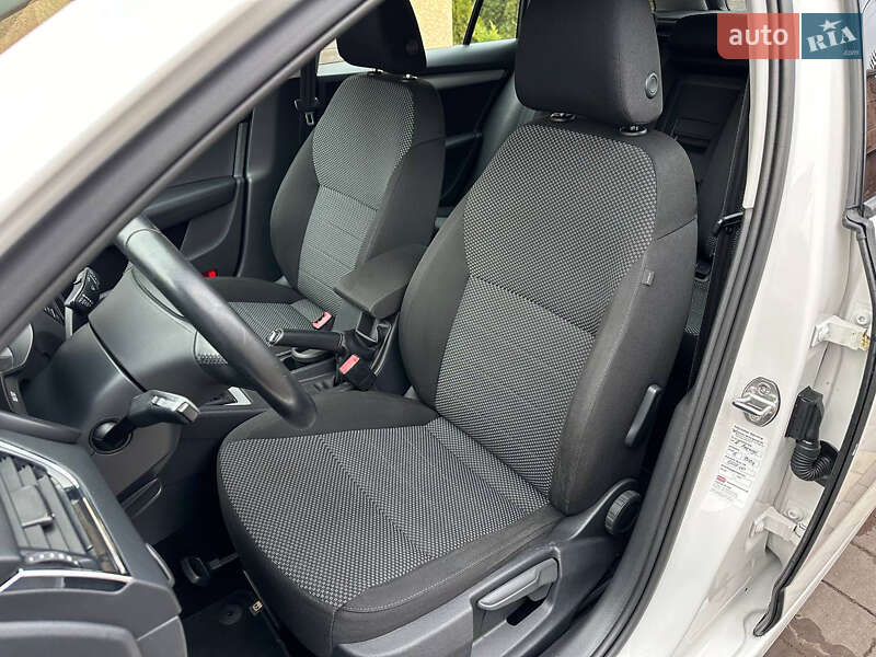 Универсал Skoda Octavia 2016 в Тернополе фото 23 Универсал Skoda Octavia 2016 в Тернополе