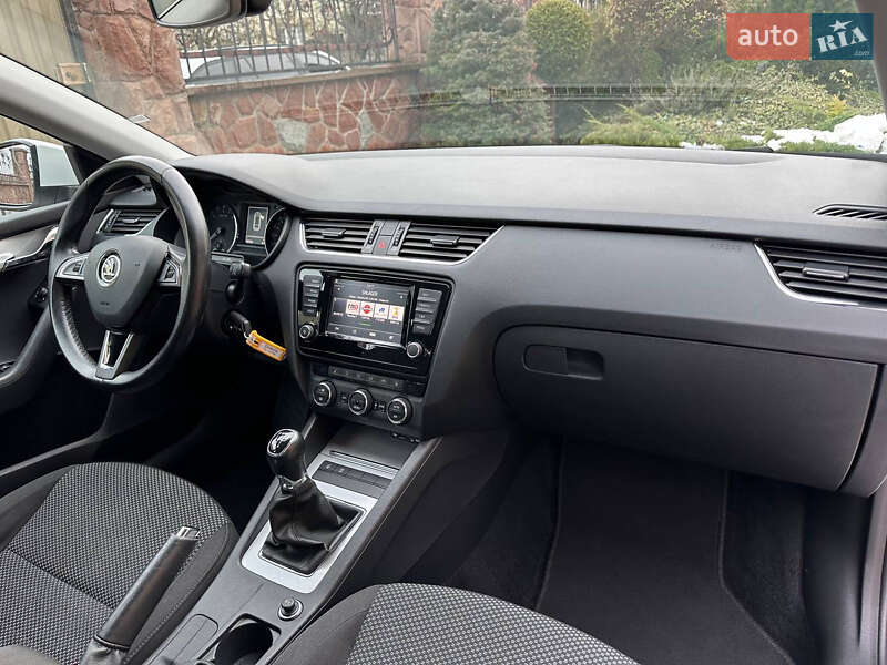 Универсал Skoda Octavia 2016 в Тернополе фото 82 Универсал Skoda Octavia 2016 в Тернополе