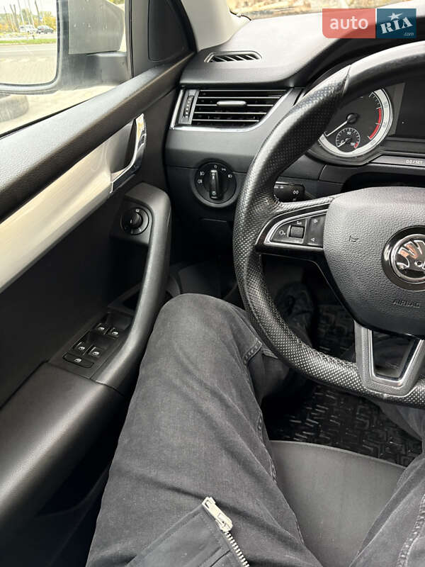 Лифтбек Skoda Octavia 2019 в Киеве фото 9 Лифтбек Skoda Octavia 2019 в Киеве