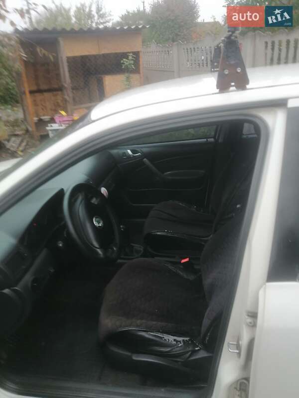 Лифтбек Skoda Octavia 2005 в Белой Церкви