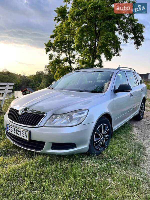 Универсал Skoda Octavia 2011 в Дашеве